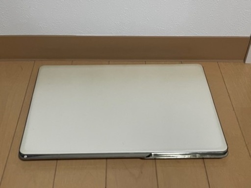富士通  LIFEBOOK  CH55/J  FMVC55JW  エレガントホワイト