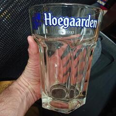 ヒューガルデンのビールグラス 特大サイズ