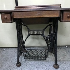 SINGER足踏みミシンテーブル網目脚 希少品
