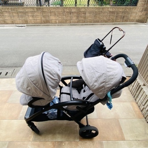 ジョイ　2人乗り用ベビーカー