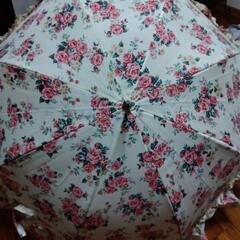 花柄のおしゃれな日傘