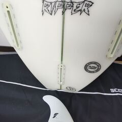 サーフボード　アルメリック ウィアードリッパー　5’6　26.2L