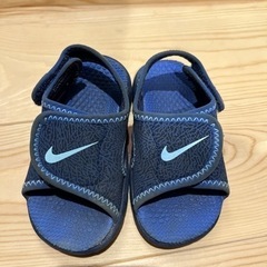 NIKE 12センチ　サンダル