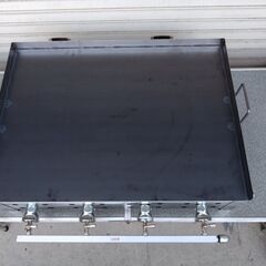 新製品　ご商売にも　大量調理にも　極厚６mm　プロパンガス　グリラー　幅75cm　鉄板焼き　グリドル　便利なフチ持ち手付　新メニュー　歌フェス　夏イベント　キッチンカー　バーベキュー　キャンプ　グランピング　模擬店　イベント　縁日　町内会　自治会　町おこし　納涼祭、B級グルメ　カーニバル　運動会　桜祭り　七夕まつり　社内行事　展示会　合宿　屋台村　お祭り　お花見　フェスティバル　海の家　行事　学園祭　文化祭　盆踊り　飲食店　居酒屋