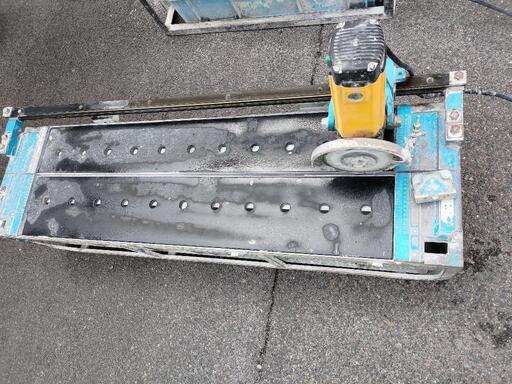 タイルカッターHITACHI と りょ-ビ 中古