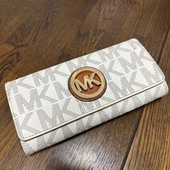 MK 財布