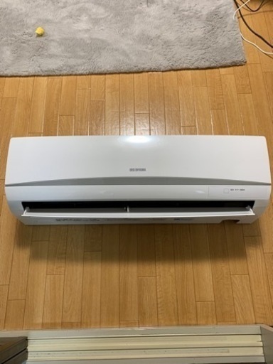 アイリスオーヤマ　6畳用エアコン　2018年製　美品