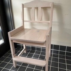 【決定済】勉強机にセットされていた椅子