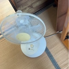 実家整理中　扇風機