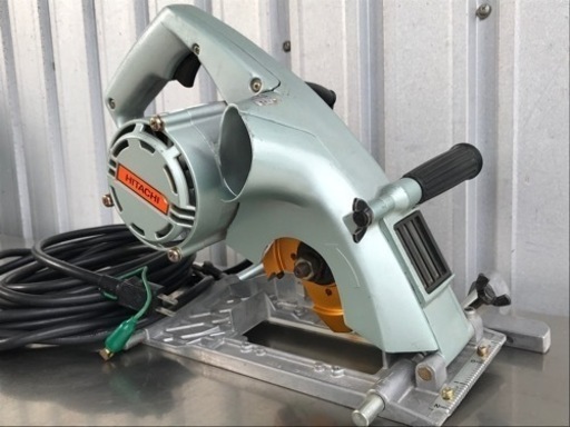 日立◇46mmブレーキ付仕上溝切◇100V◇PG21B◇替え刃・付属品有り◇K557
