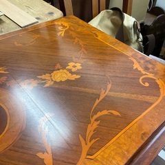 アンティーク　イタリア製　小ぶりのチェスト　