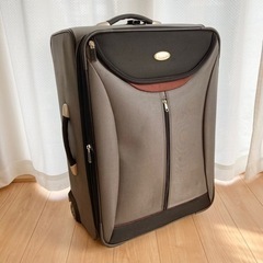 スーツケース　旅行カバン