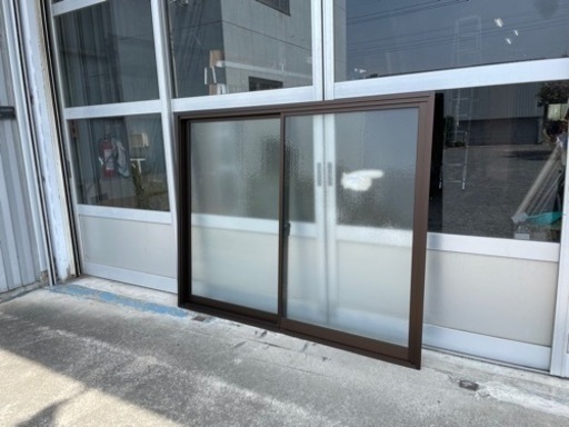 YKKAP社　引違い窓　単板単体サッシ