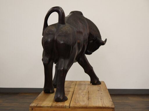 ≪ZT424ジ≫ 彫刻 闘牛 黒系 木彫り/大型/置物/角切り/木製/雄牛/牡牛