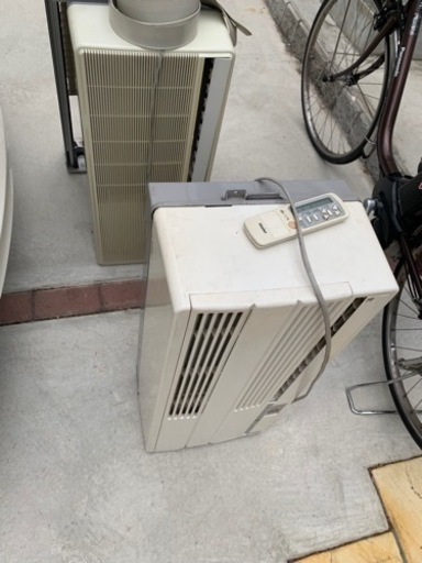 ウインドエアコン　冷房専用　2台