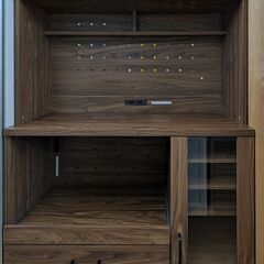 モダンデコ 組立式3枚扉オープンボード　ag-kg248