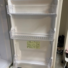 SALE 中古冷蔵庫　SHARP 2018