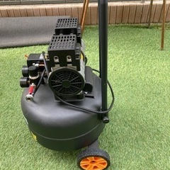 アストロプロダクツ　エアコンプレッサー 30L