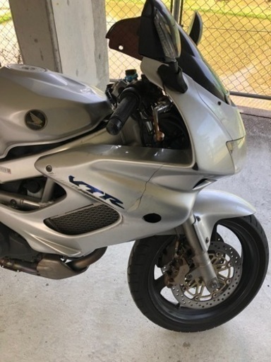 VTR1000f 車検R7.8月　38万 VTR1000f 車検R7.8月 38万