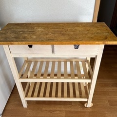 IKEA キッチン　テーブル