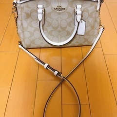 【かなり美品】coach バッグ 白 ショルダー ハンドバッグ ...