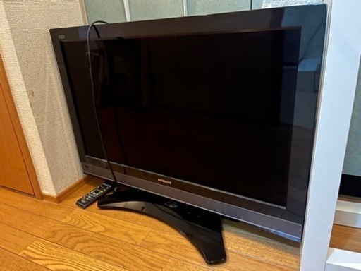 HITACHI テレビ　32型　2011年製