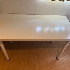 IKEA テーブル