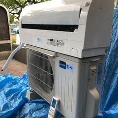 霧ケ峰三菱ルームエアコン8畳用MSZ-R2522-W 2022年中古品