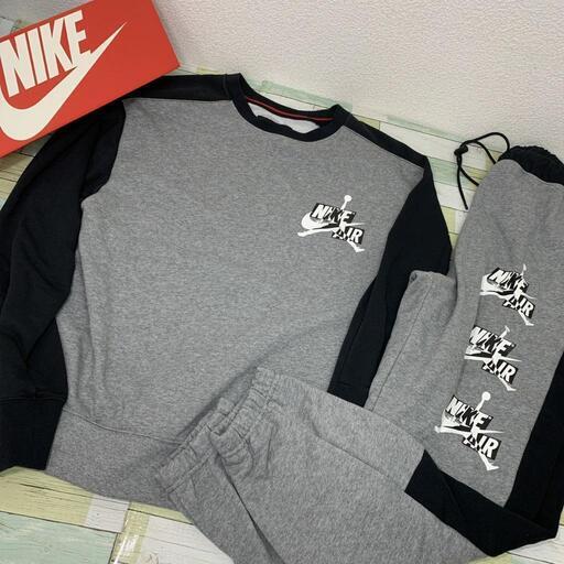 NIKE　ジョーダンセットアップ　ラスト　ナイキ