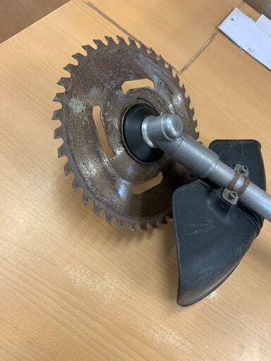 モノマニア四日市】【引取限定】共立 KIORITZ SRE2610 肩掛式刈払い機