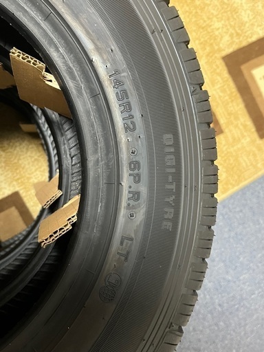 ダンロップ　エナセーブ　145R12 6PR バルブ4個　軽バン 軽トラ