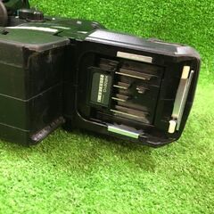 マキタ HR001GZ 28mm充電式ハンマードリル 本体のみ【市川行徳店】【店頭取引限定】【中古】管理番号：ITR93MD10UUK マキタ(makita) HR001GRDX HR001GZK 40Vmax 充電式ハンマドリル 28mm