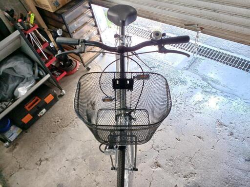 自転車中古 ABELIA ライトLED 鍵新品 タイヤ26インチ カラーシルバー