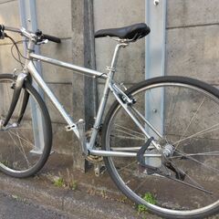 GIANT　ESCAPE　　ジャイアントエスケープ　クロスバイクです。