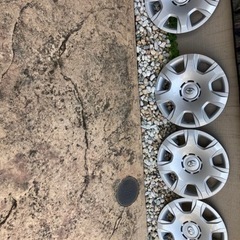 ハイエースバン　純正タイヤ