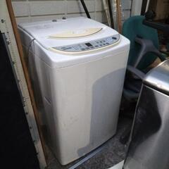 SANYOの洗濯機asw60AP無料で差し上げます.