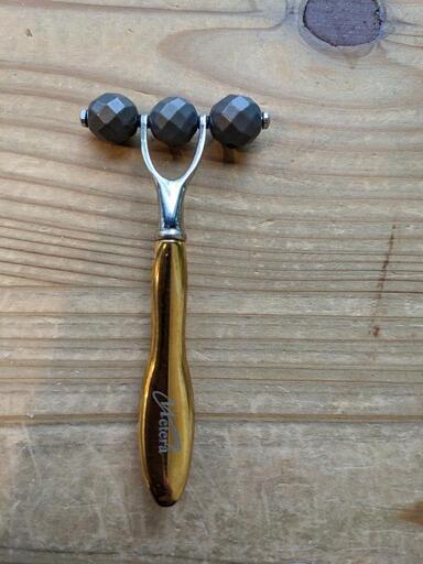 隕石美顔ローラー・メテラ Metera(メテラ) 美顔ローラー