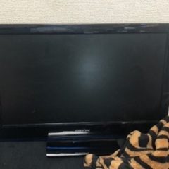 (10月まだ決まってません)薄型液晶テレビ 