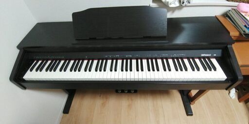 ROLAND　RP30　電子ピアノ