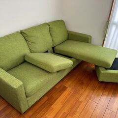 ニトリ　３人掛けソファ　オットマン付き　