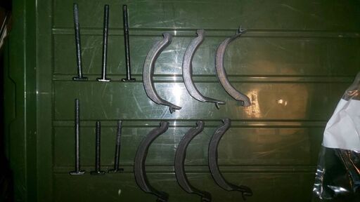 お取引中 スーリー サイクルキャリア 4個 proride591 thule outlide561