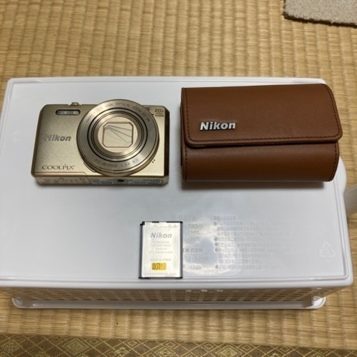 デジタルカメラ Nikon COOLPIX S7000