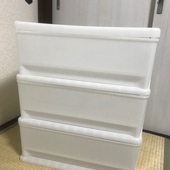 白いチェストワイド3段