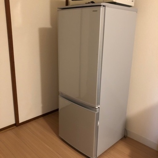 2017年式シャープ綺麗な冷蔵庫。