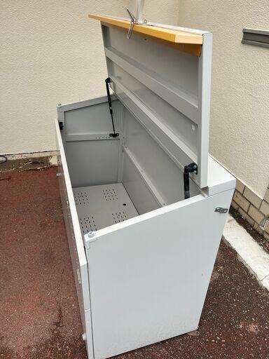 ゴミ集積所ストッカー（フジ産業・製　SBA-600）
