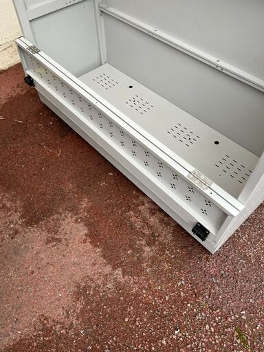 ゴミ集積所ストッカー（フジ産業・製 SBA-600）