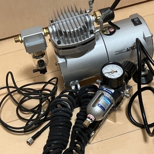 エアテックスのエアブラシとコンプレッサーセット | www