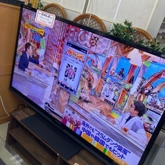 SHARP2013年液晶テレビ60型　中古