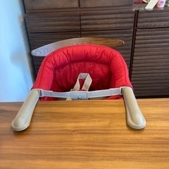 【決まりました】テーブルに取り付けられる赤ちゃん用いす（箱あり）