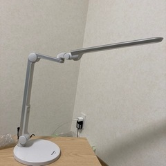 LEDデスクライト・デスクスタンド【Panasonic】